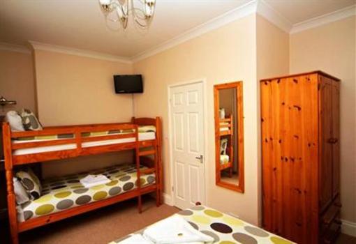 фото отеля The Cunard Guest House Weymouth