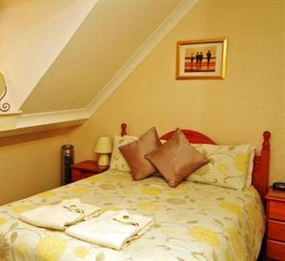 фото отеля The Cunard Guest House Weymouth