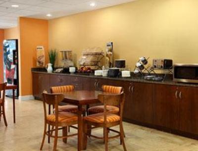 фото отеля Microtel Inn And Suites Princeton