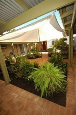 фото отеля Adamson's Riverside Accommodation
