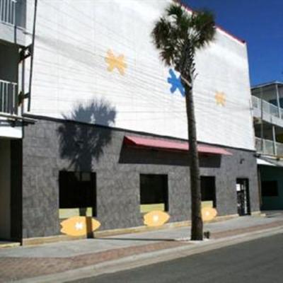 фото отеля Sea & Breeze Hotel Tybee Island