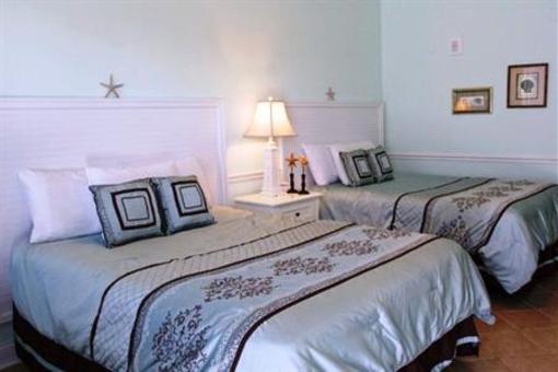 фото отеля Sea & Breeze Hotel Tybee Island