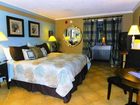 фото отеля Sea & Breeze Hotel Tybee Island