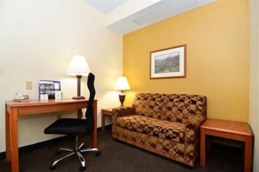 фото отеля Best Western Ridgeland Inn