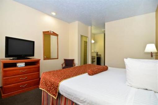 фото отеля Best Western Ridgeland Inn