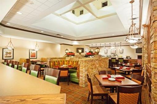 фото отеля Holiday Inn Pigeon Forge