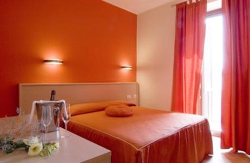 фото отеля Hotel Moderno Sant'Antioco