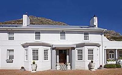 фото отеля Capeblue Manor House Bed and Breakfast Cape Town