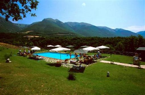 фото отеля Casale Nel Parco Dei Monte Sibillini