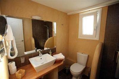 фото отеля Iro Suites