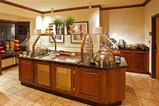 фото отеля Staybridge Suites Tampa East - Brandon