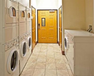 фото отеля Staybridge Suites Tampa East - Brandon