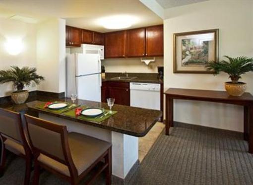 фото отеля Staybridge Suites Tampa East - Brandon