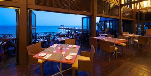 фото отеля Tunamaya Beach & Spa Resort