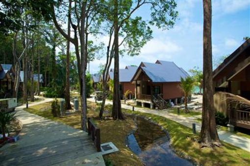 фото отеля Tunamaya Beach & Spa Resort