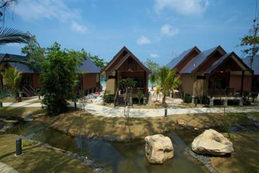 фото отеля Tunamaya Beach & Spa Resort