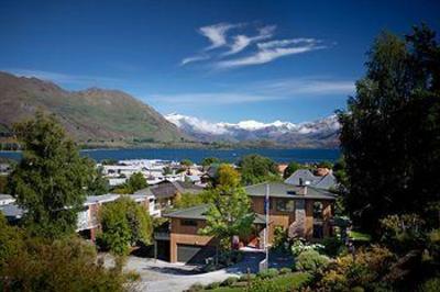 фото отеля Wanaka Springs Lodge