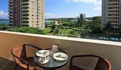 фото отеля Turtle Beach Towers