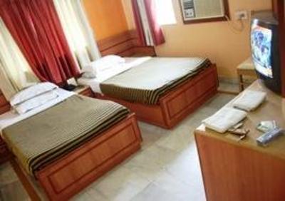 фото отеля Kings Crown Hotel