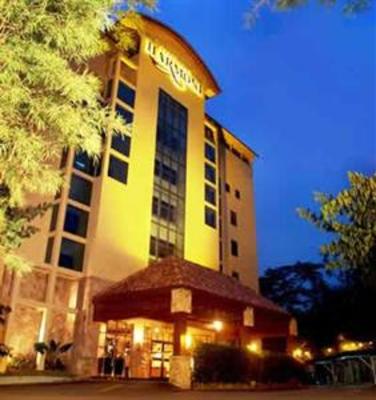 фото отеля Harmoni Suites Hotel