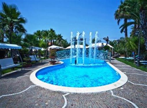 фото отеля Hotel Happy Days Giugliano in Campania