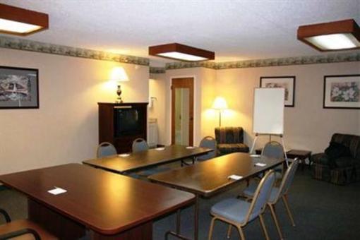 фото отеля Hampton Inn Clarksville