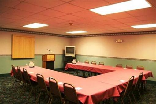 фото отеля Hampton Inn Clarksville