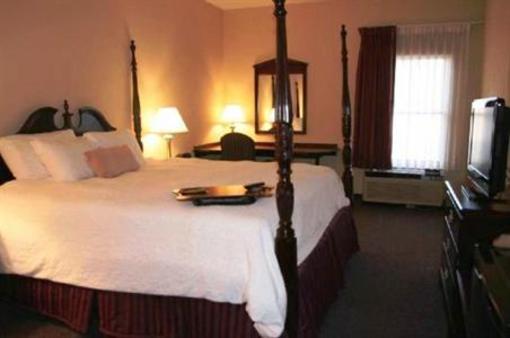 фото отеля Hampton Inn Clarksville