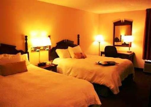 фото отеля Hampton Inn Clarksville