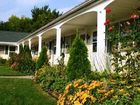 фото отеля Glass House Inn
