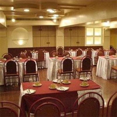 фото отеля Hotel Host Inn