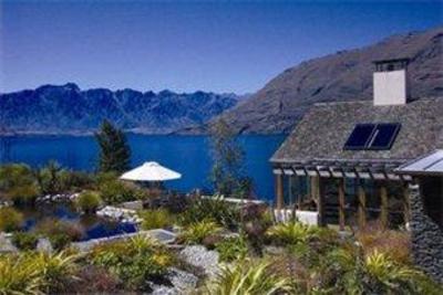 фото отеля Matakauri Lodge Queenstown