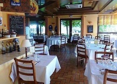 фото отеля Hotel Newport Villefranche-sur-Saone