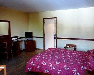фото отеля Hotel Newport Villefranche-sur-Saone