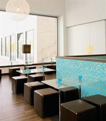 фото отеля Motel One Wiesbaden