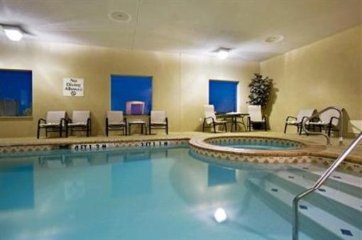 фото отеля Holiday Inn Express Hotel & Suites Sweetwater