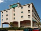 фото отеля Americas Best Value Inn & Suites Galveston