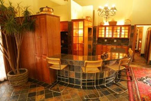фото отеля Ever Fare Lodge