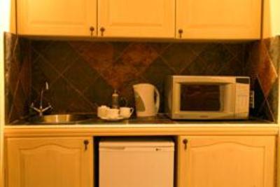 фото отеля Ever Fare Lodge