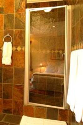 фото отеля Ever Fare Lodge