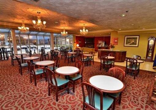 фото отеля Comfort Suites Scranton