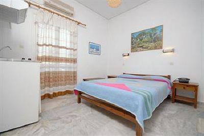 фото отеля Birikos Studios