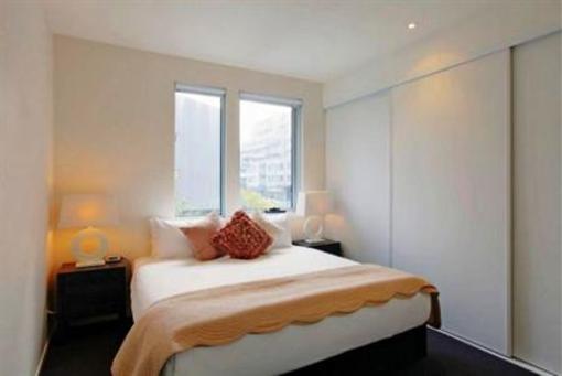 фото отеля Boutique Stays Zinc Apartments Port Melbourne