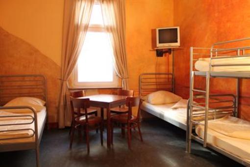 фото отеля Alex 30 Hostel