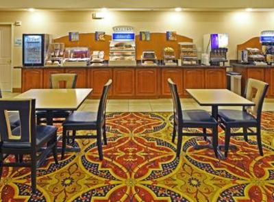 фото отеля Holiday Inn Express Hotel & Suites Kilgore North