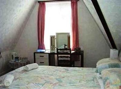 фото отеля Ocean Breeze Guest House Bournemouth