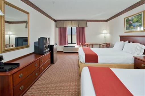 фото отеля Holiday Inn Express Clayton