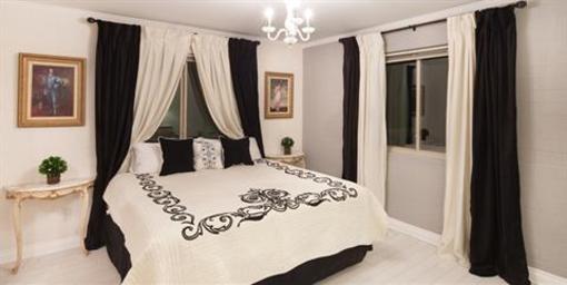 фото отеля Eldorado Scottsdale, A Vacation Suites Hotel
