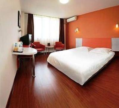 фото отеля Motel 168 Guangzhou Avenue