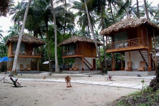 фото отеля SeaShell Beach Resort Havelock Island